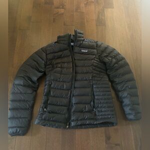Women’s Patagonia jacket